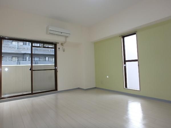 �y���̑������E�X�y�[�X�z�@