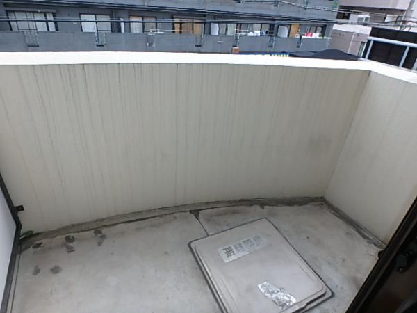 �y�o���R�j�[�z�@