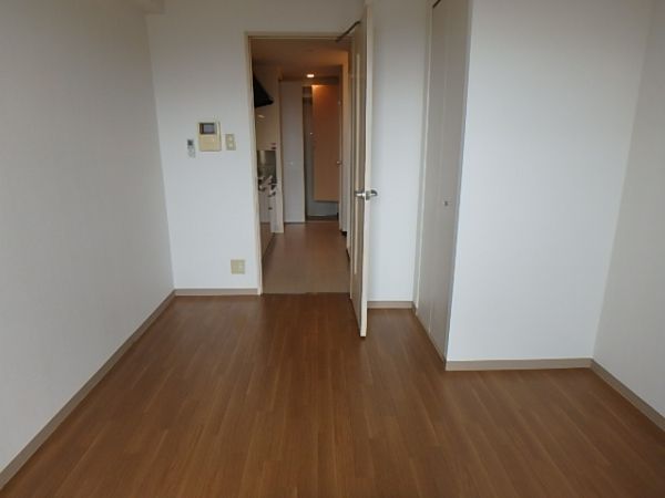 �y���ԁE���r���O�z�@���Y��Ƀ��t�H�[������Ă��܂���