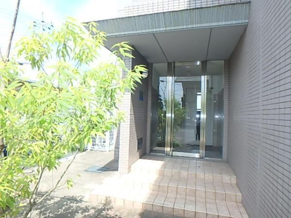 �y�G���g�����X�z�@