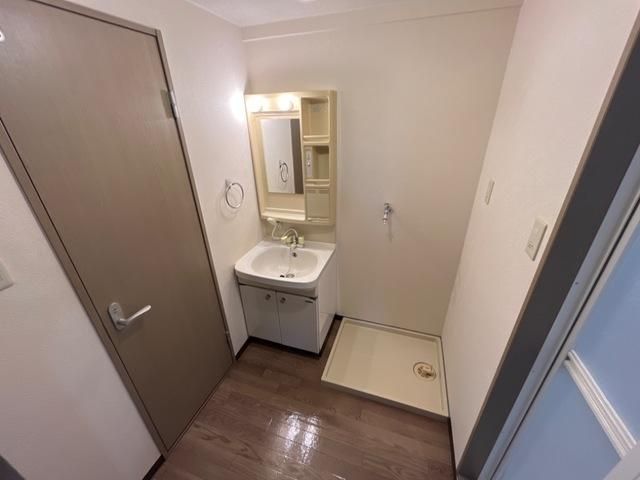 �y���ʏ��z�@