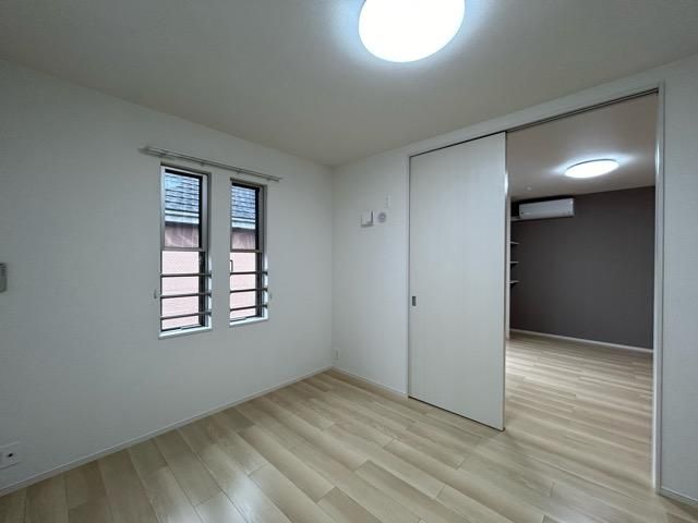 �y���̑������E�X�y�[�X�z�@