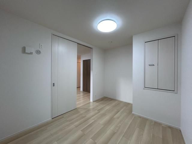 �y�Q���z�@