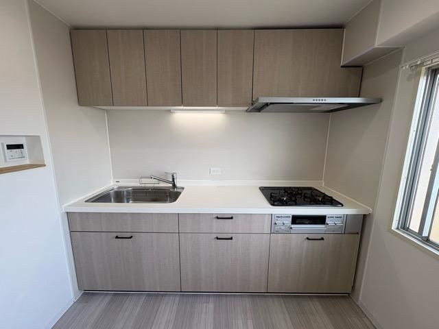 �y�L�b�`���z�@