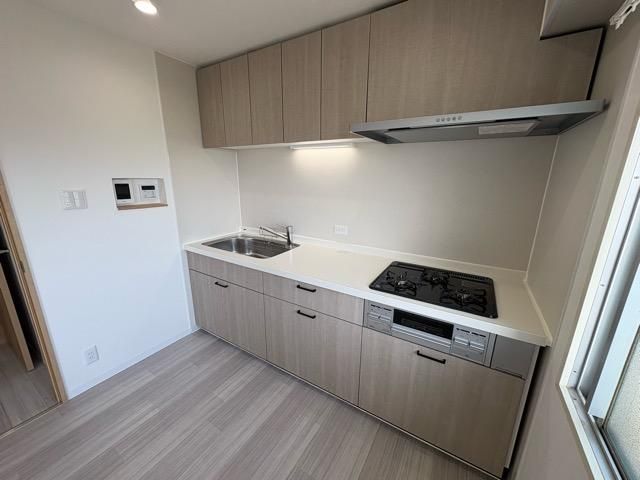 �y�L�b�`���z�@