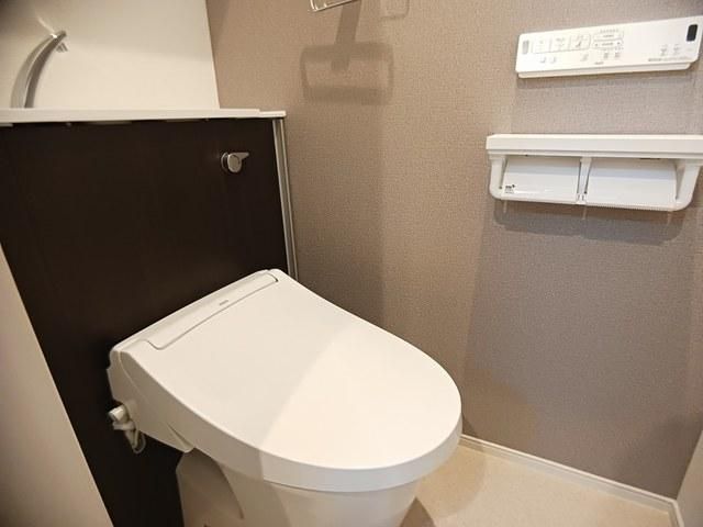 �y�g�C���z�@