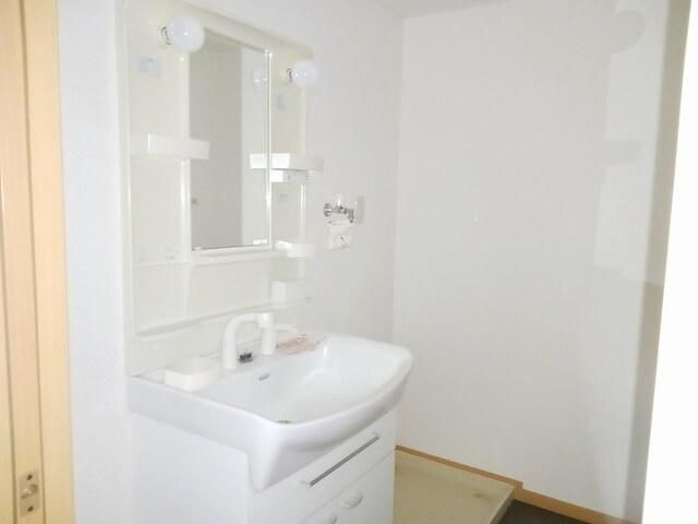 �y���ʏ��z�@