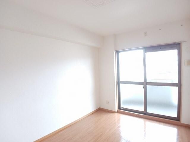 �y���̑������E�X�y�[�X�z�@