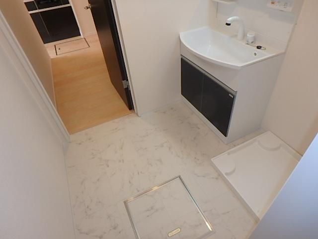 �y���ʏ��z�@