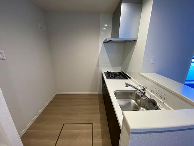 �y�L�b�`���z�@