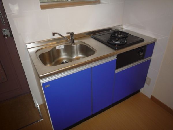 �y�L�b�`���z�@