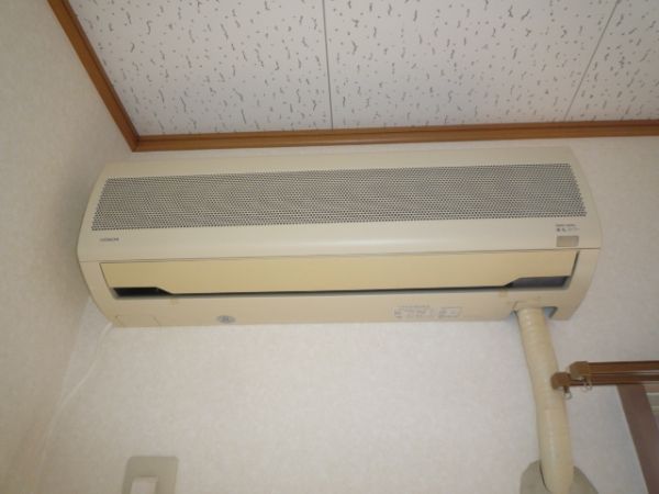 �y���̑��ݔ��z�@���G�A�R����