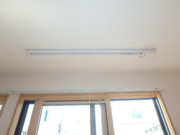 �y���̑��ݔ��z�@