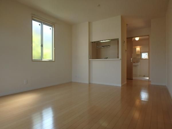 �y�����E���r���O�z�@