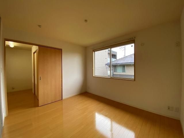 �y���̑������E�X�y�[�X�z�@