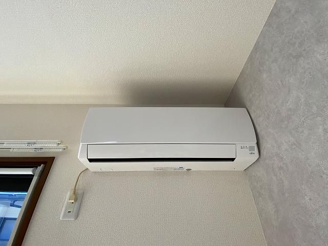 �y���̑��ݔ��z�@