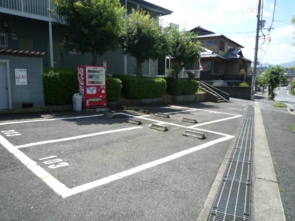 yԏz@