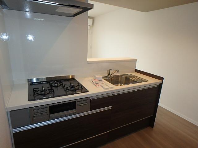 �y�L�b�`���z�@