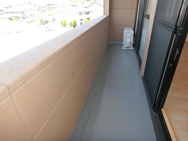 �y�o���R�j�[�z�@