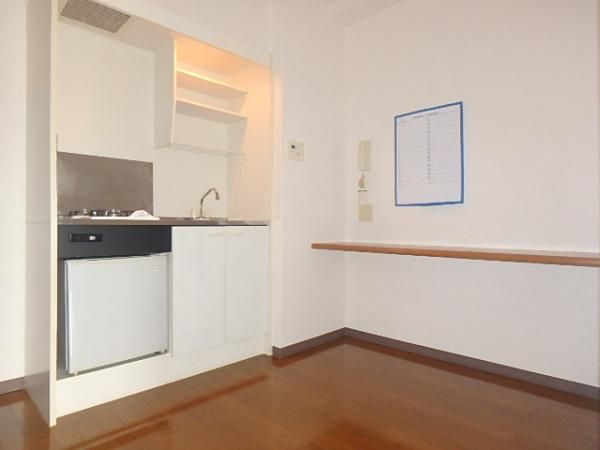 �y�L�b�`���z�@