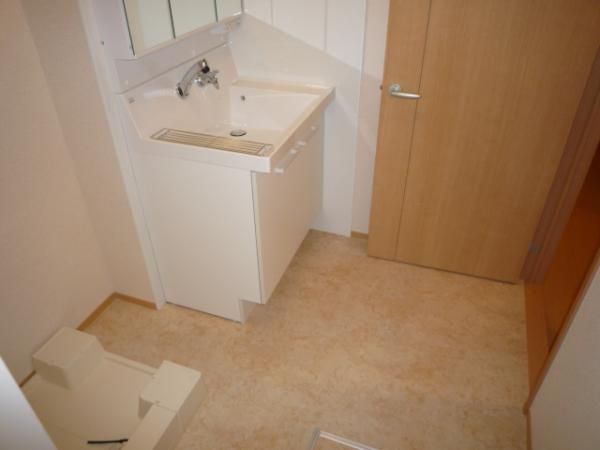 �y���ʏ��z�@