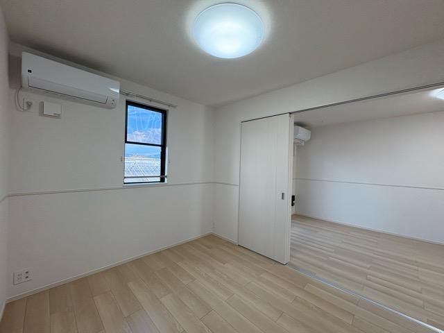 �y���̑������E�X�y�[�X�z�@