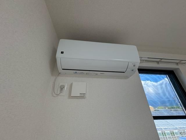 �y���̑��ݔ��z�@