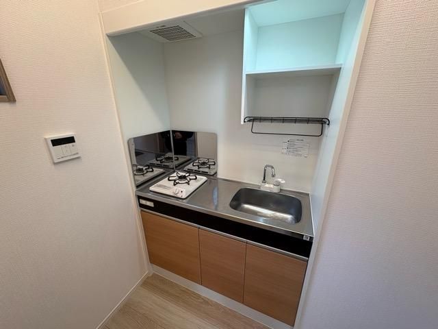 �y�L�b�`���z�@