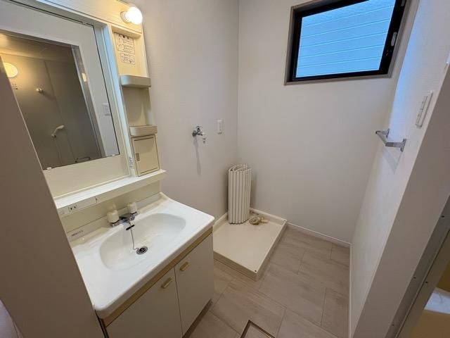 �y���ʏ��z�@