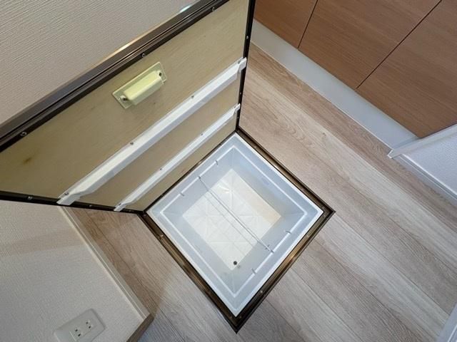 �y���[�z�@