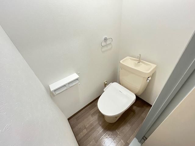 �y�g�C���z�@