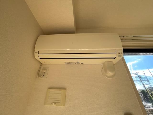 �y���̑��ݔ��z�@