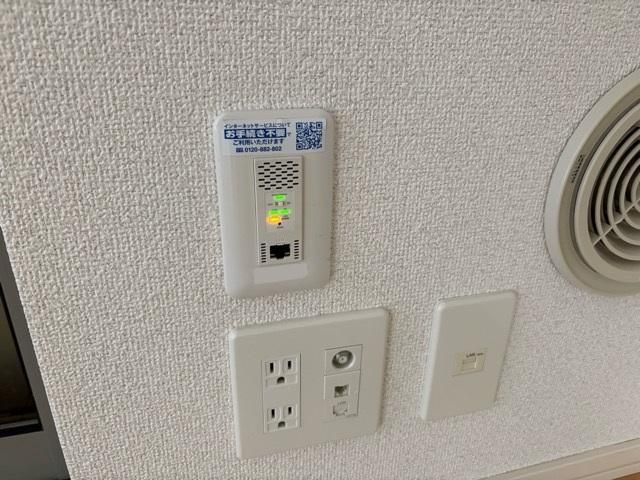 y̑ݔz@Wi-Fi