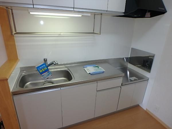 �y�L�b�`���z�@