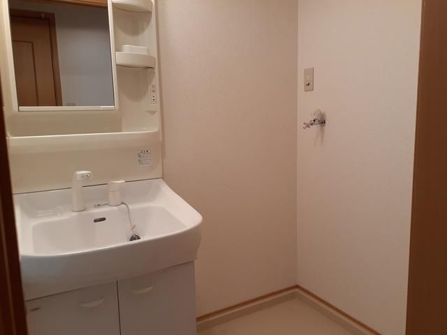 �y���ʏ��z�@