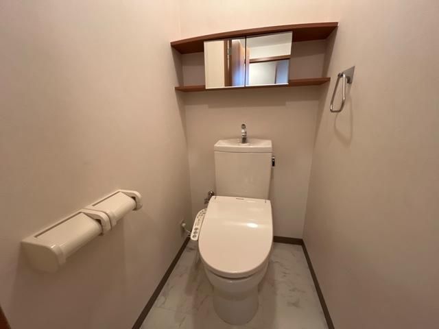 �y�g�C���z�@