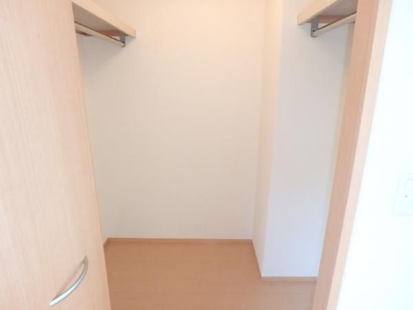 �y���[�z�@���E�H�[�N�C���N���[�[�b�g��