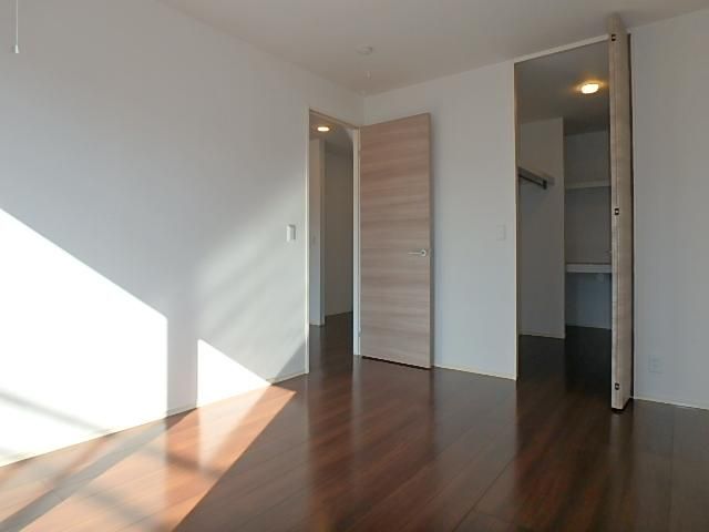 �y���̑������E�X�y�[�X�z�@