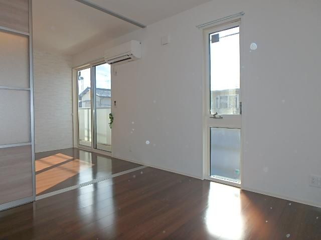 �y�Q���z�@