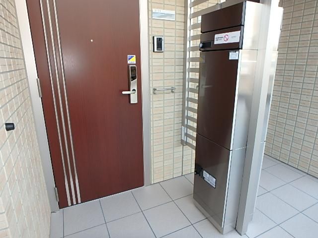 �y���̑��ݔ��z�@����z�{�b�N�X��