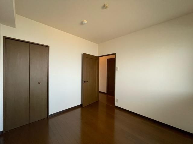 �y�q�������z�@