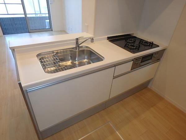 �y�L�b�`���z�@