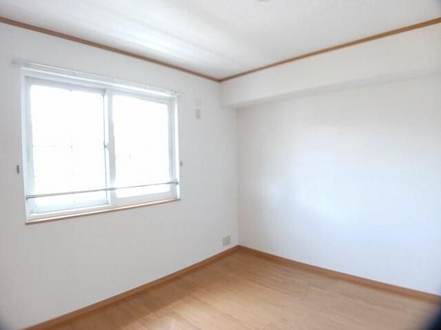 �y���̑������E�X�y�[�X�z�@