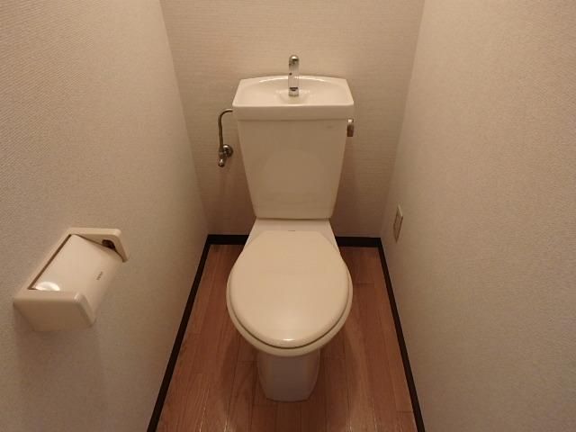 �y�g�C���z�@