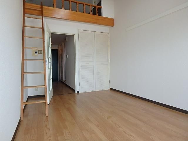 �y���̑������E�X�y�[�X�z�@